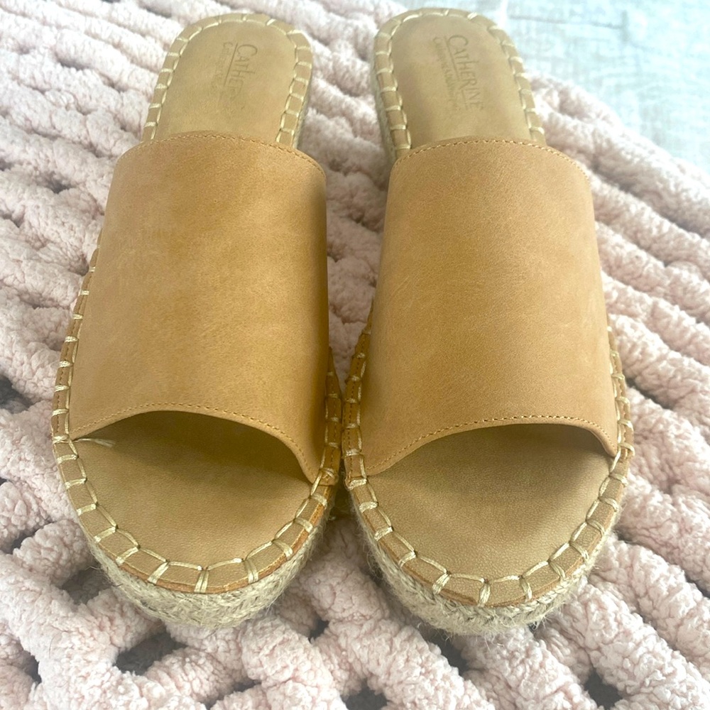 Catherine Malandrino Wedge Slides